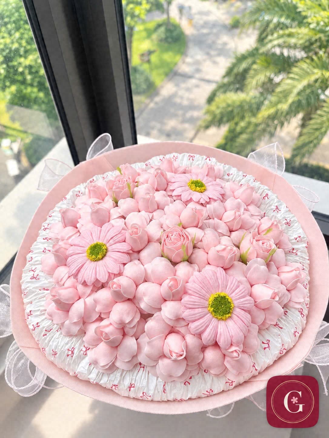 Bó hồng tỷ muội